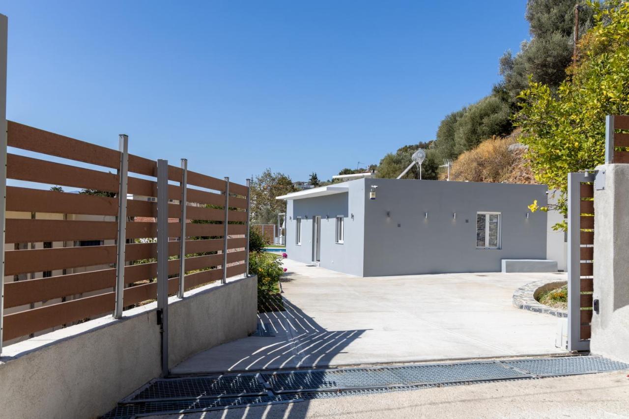 Villa Neonis Spilion Exterior photo