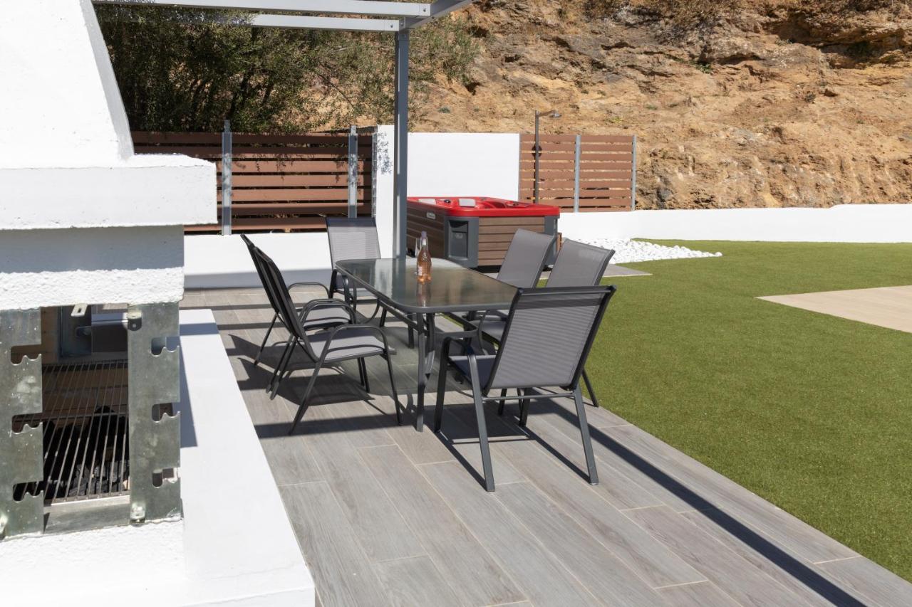 Villa Neonis Spilion Exterior photo