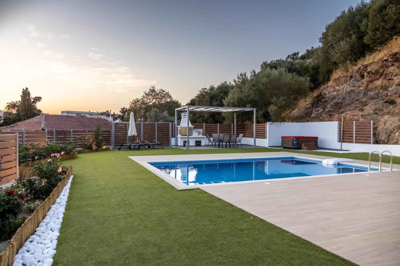 Villa Neonis Spilion Exterior photo